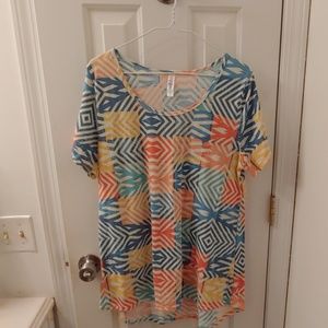 Lularoe shirt